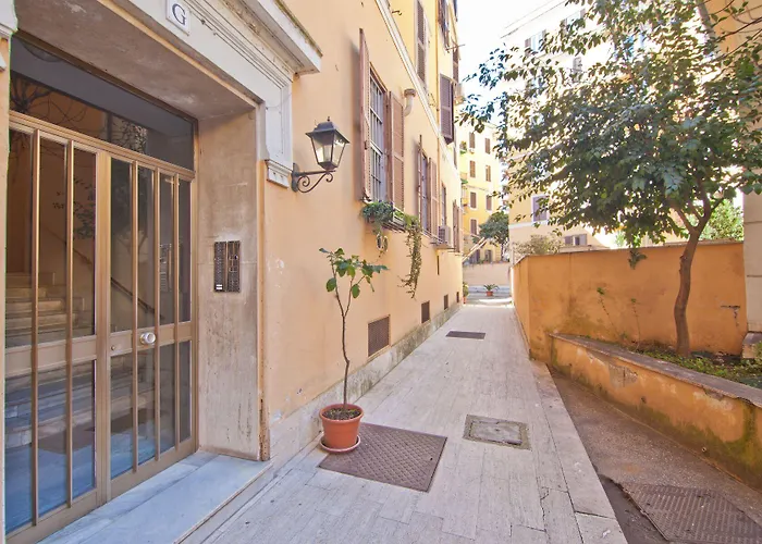 Porta Portese Colorful Flat *