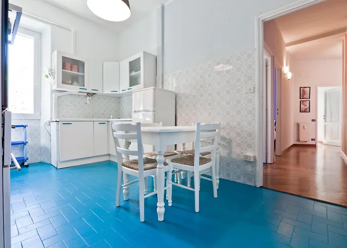 Porta Portese Colorful Flat דירה רומא