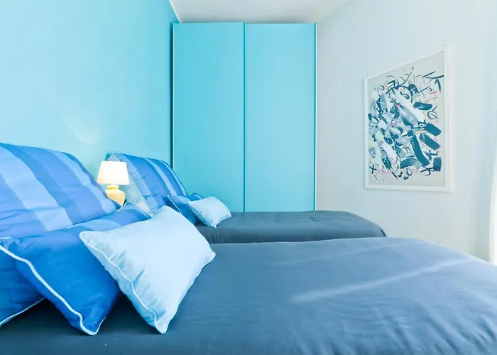 Porta Portese Colorful Flat דירה